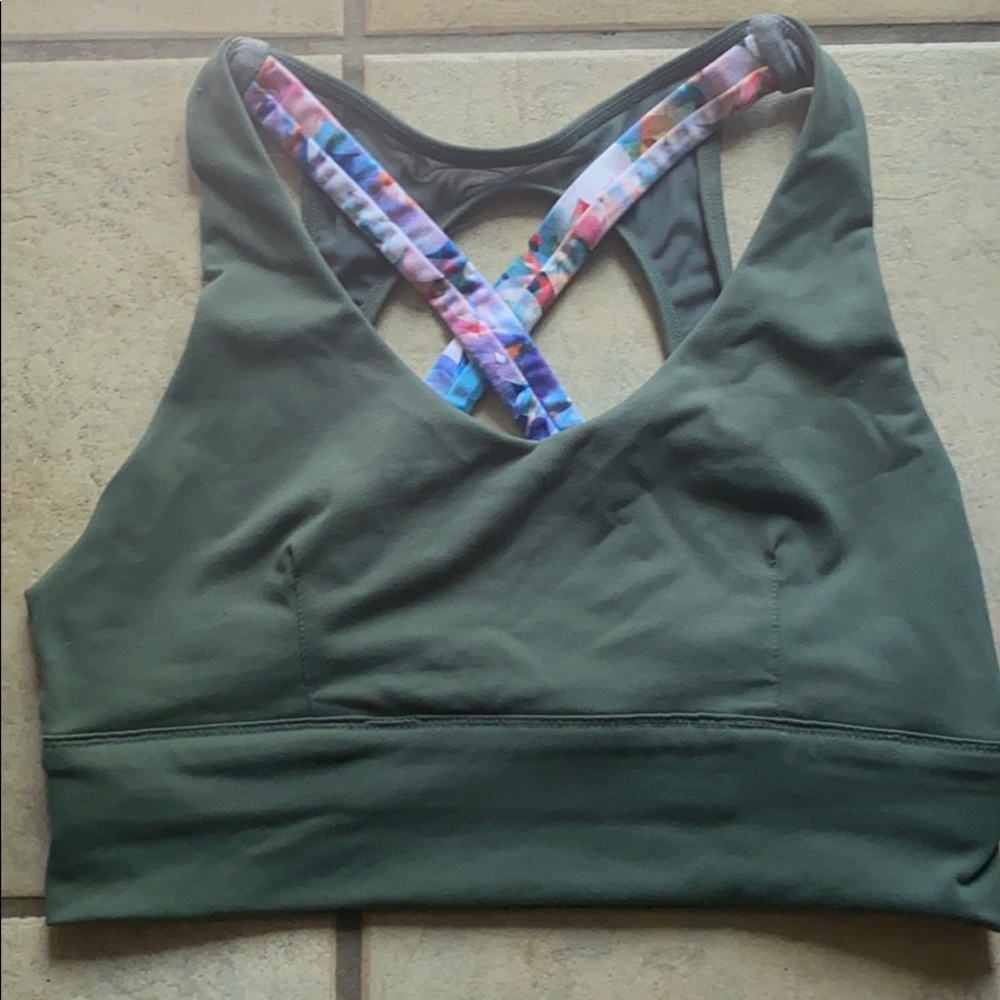 Born Primitive sports bra